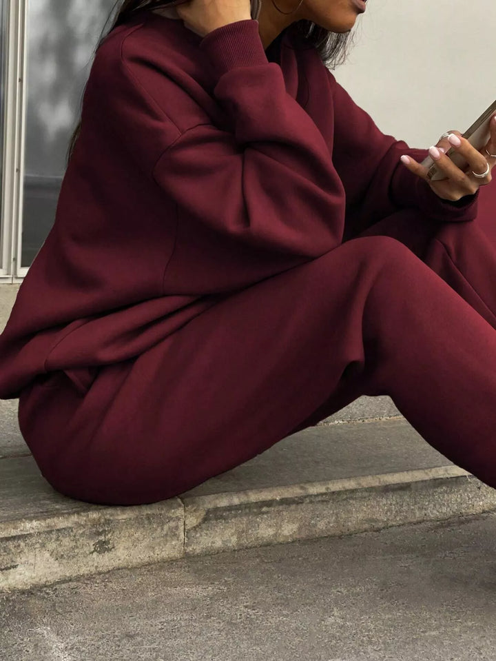 12 Hour Flight Sweatshirt Set