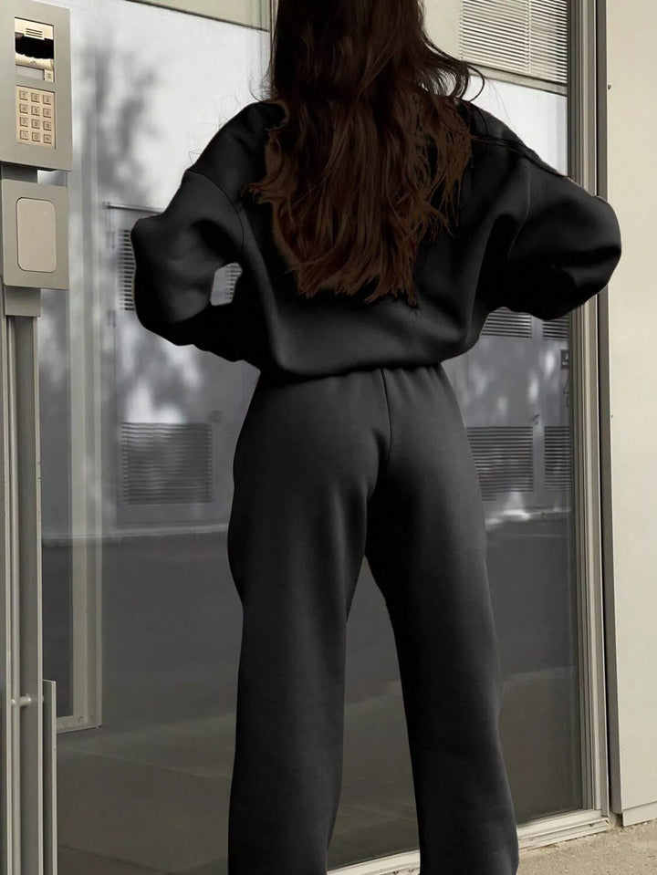 12 Hour Flight Sweatshirt Set
