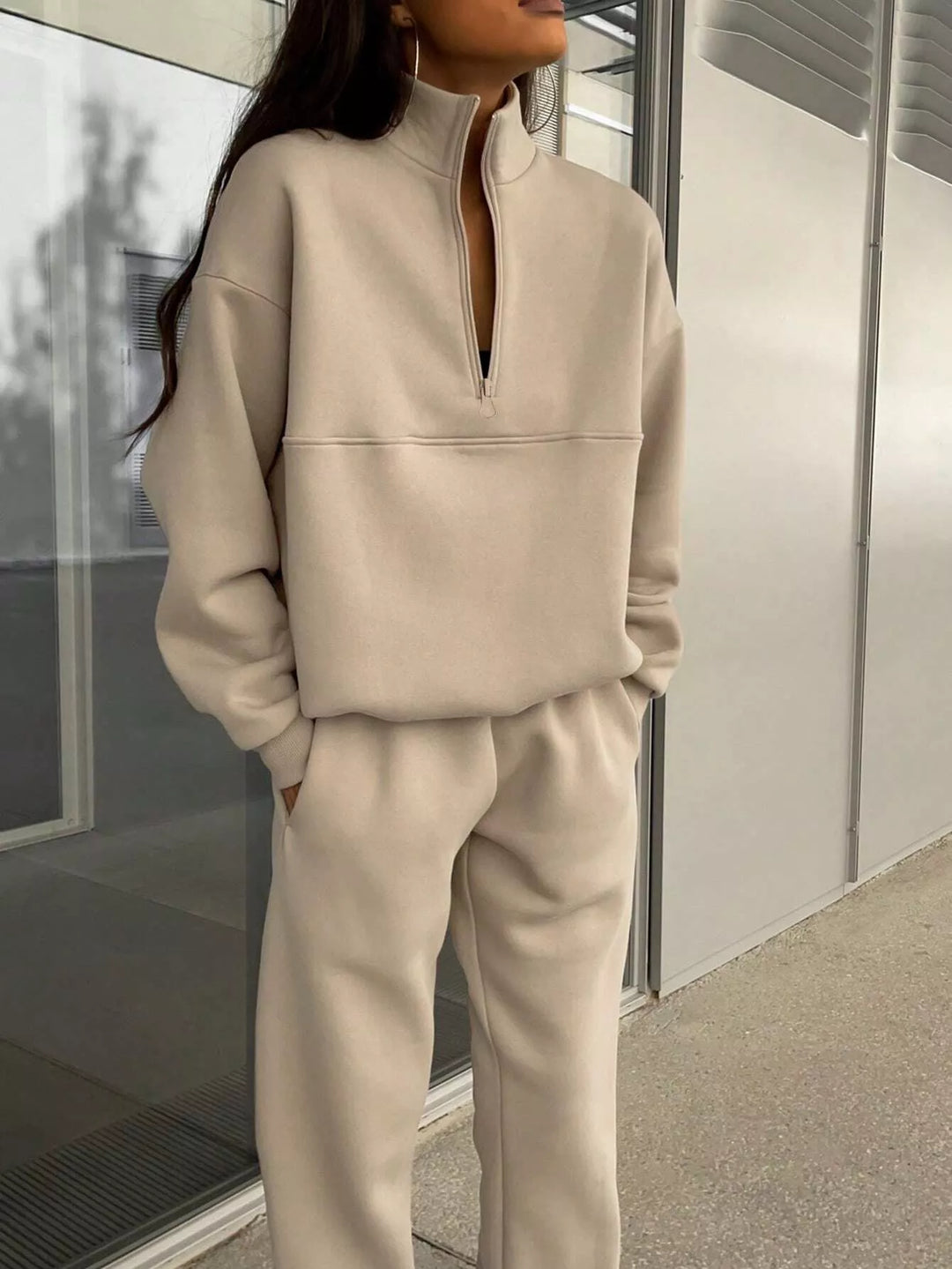 12 Hour Flight Sweatshirt Set