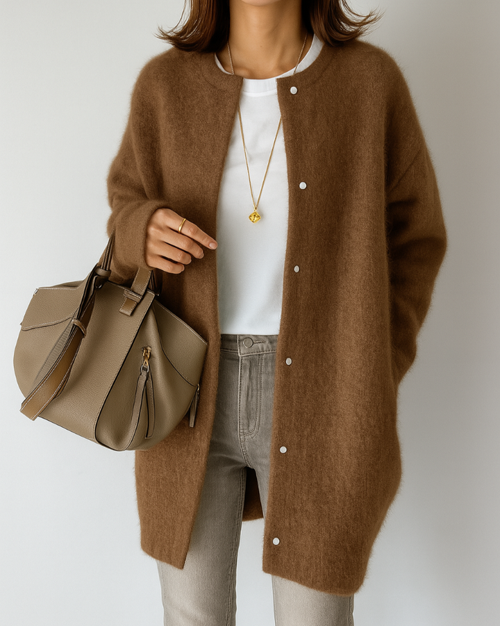 Cardigan donna invernale con bottoni e collo rotondo