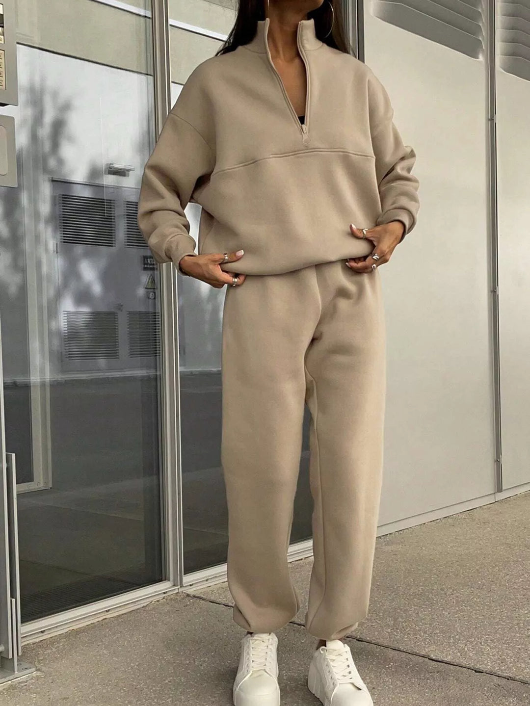 12 Hour Flight Sweatshirt Set