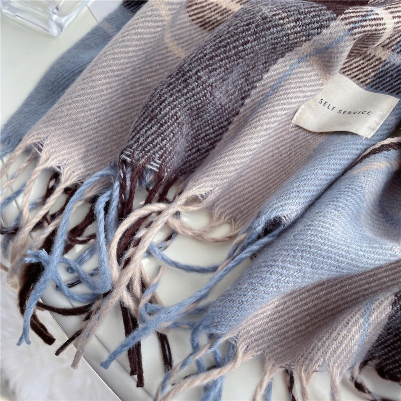 Women's Stylish Knitted Scarf with Tassels