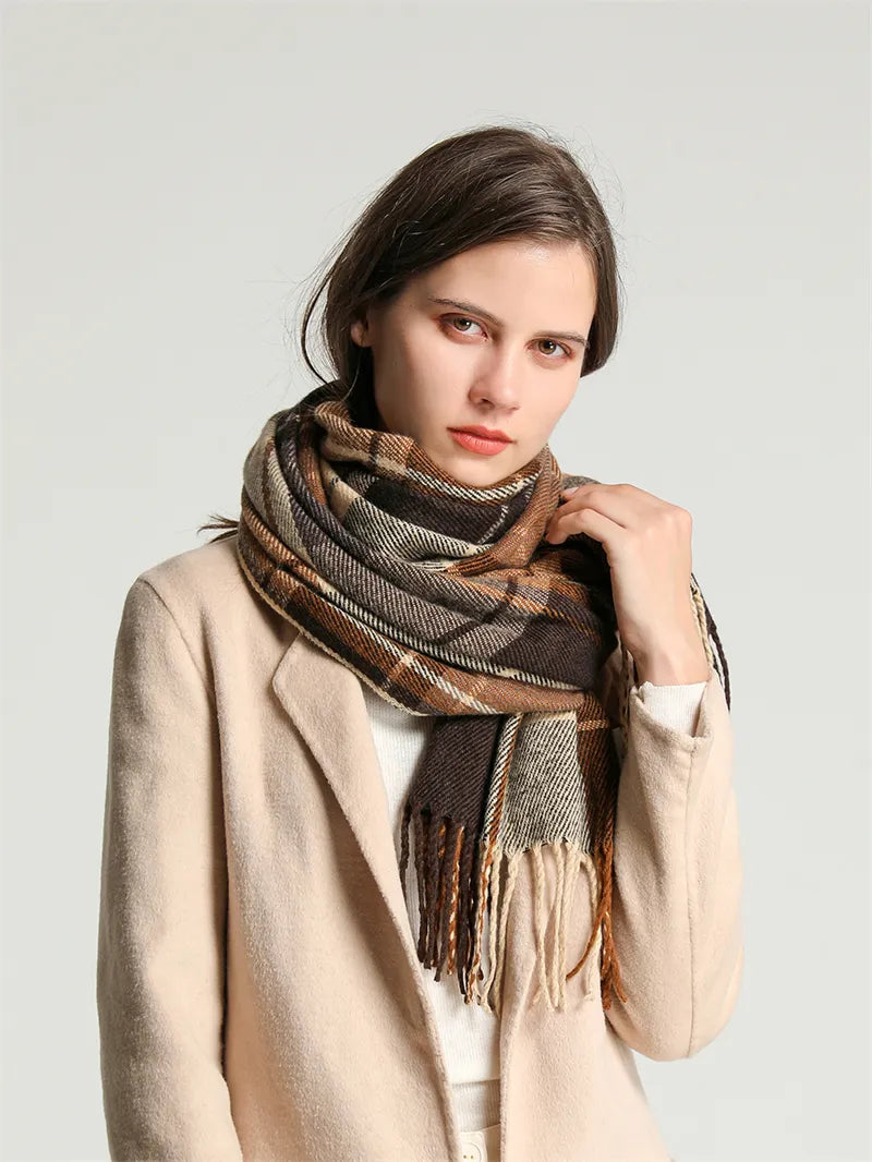 Women's Stylish Knitted Scarf with Tassels